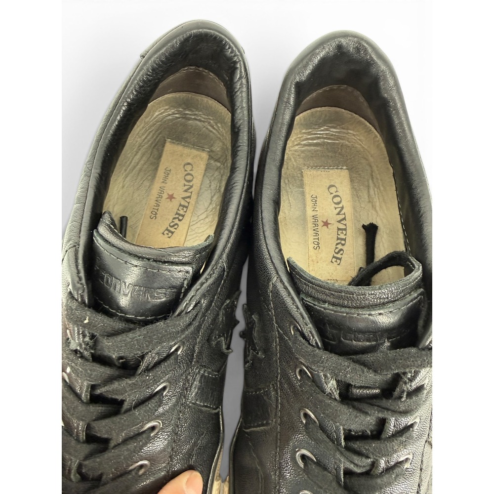 Shoes - Picture 4 of 9